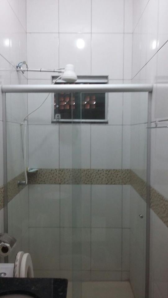 VENDO CASA DE DOIS QUARTOS NO BAIRRO JK 